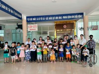 Vui Tết Trung thu cho bệnh nhi tại Trung tâm Y tế huyện Kon Rẫy